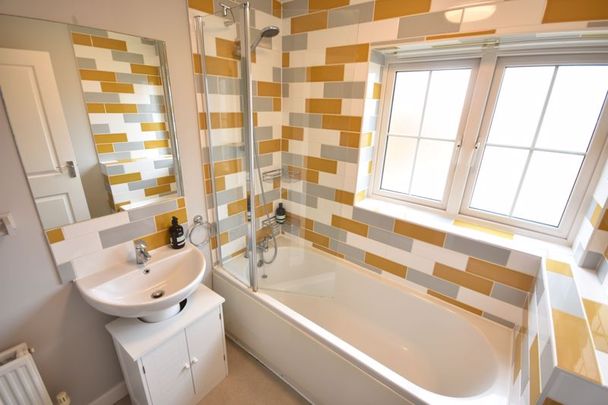 Hawkins Road Pinhoe, Exeter - Photo 1