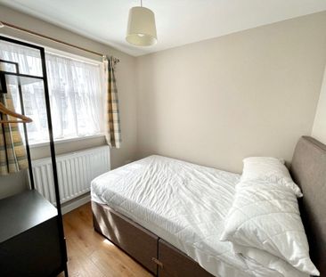 Beauchamp Street, CARDIFF - Photo 4