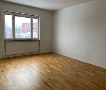 Slottsbacken, Eskilstuna - Photo 6