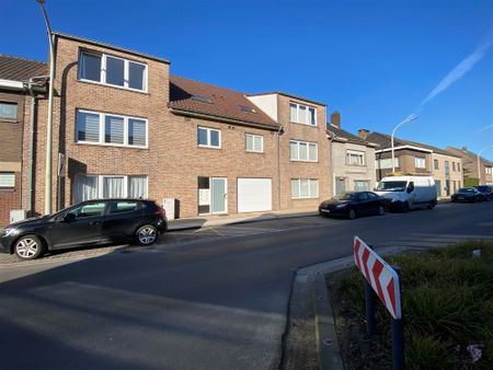 2 slaapkamer appartement met garage - Photo 4