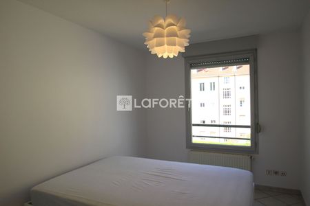 Apartment - Photo 2
