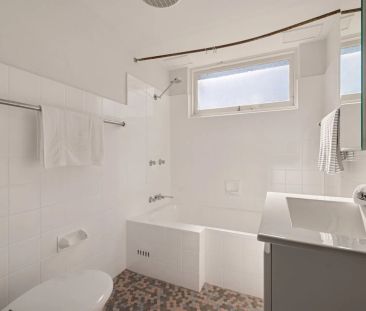 Spacious and Modern Living in an Unbeatable Lifestyle Location | 'C... - Photo 4