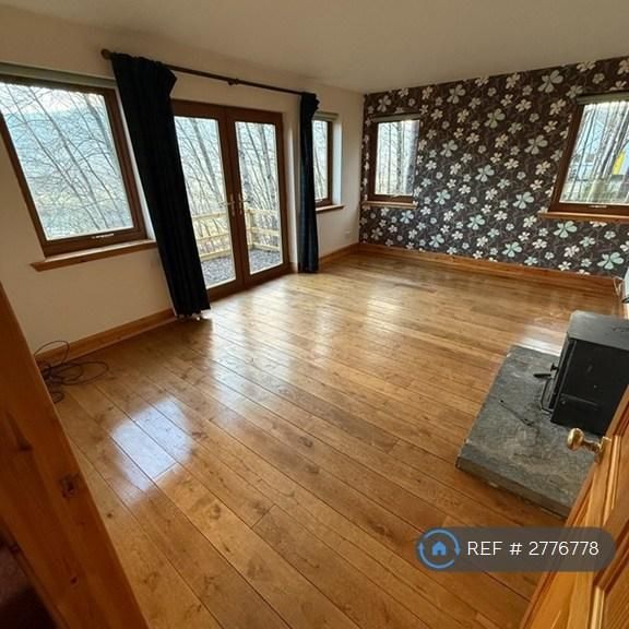 4 bedroom detached house to rent - Photo 1