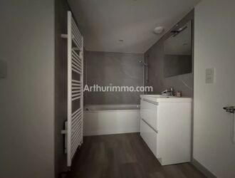 Location Appartement 4 pièces 101 m2 à Lons-le-Saunier - Photo 1