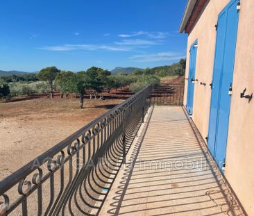 Location Maison 5 pièces 147m² PUGET VILLE 83390 - Photo 4