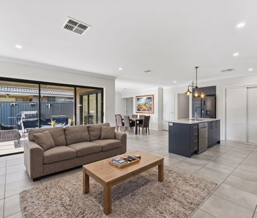Spacious & Modern Two-Storey Living in the Heart of Jordan Springs - Photo 4