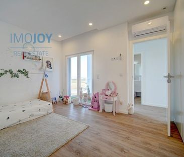 Encarnação, Lisbon - Photo 3