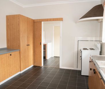 GREAT OPPORTUNITY IN GREAT LOCATION! - Photo 5