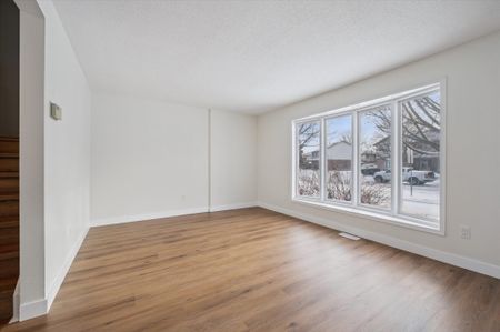 For Lease - 896 Elgin Street, Cambridge, Ontario - Photo 4