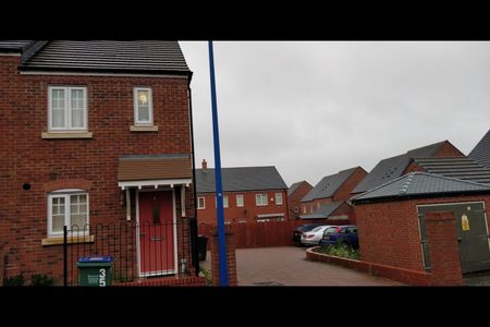 2 Bed Terraced House, Devey Road, B66 - Photo 4