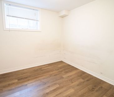 All Inclusive 1 Bedroom Lower Unit in Welland!! - Photo 2