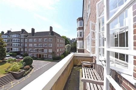 Exeter House, Putney Heath, London, SW15 - Photo 5