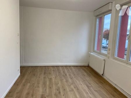 Un appartement F3 situé dans le centre de Duclair - Photo 2