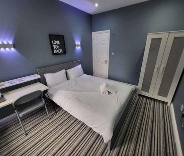 High Town Road, Luton, LU2 - Photo 1