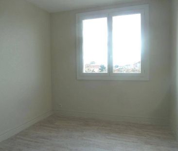 Location appartement 2 pièces 41.42 m² à Romans-sur-Isère (26100) - Photo 2