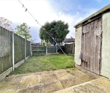 4 bedroom terraced house to rent - Photo 5