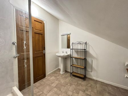 Winnington Lane, Northwich - Photo 4