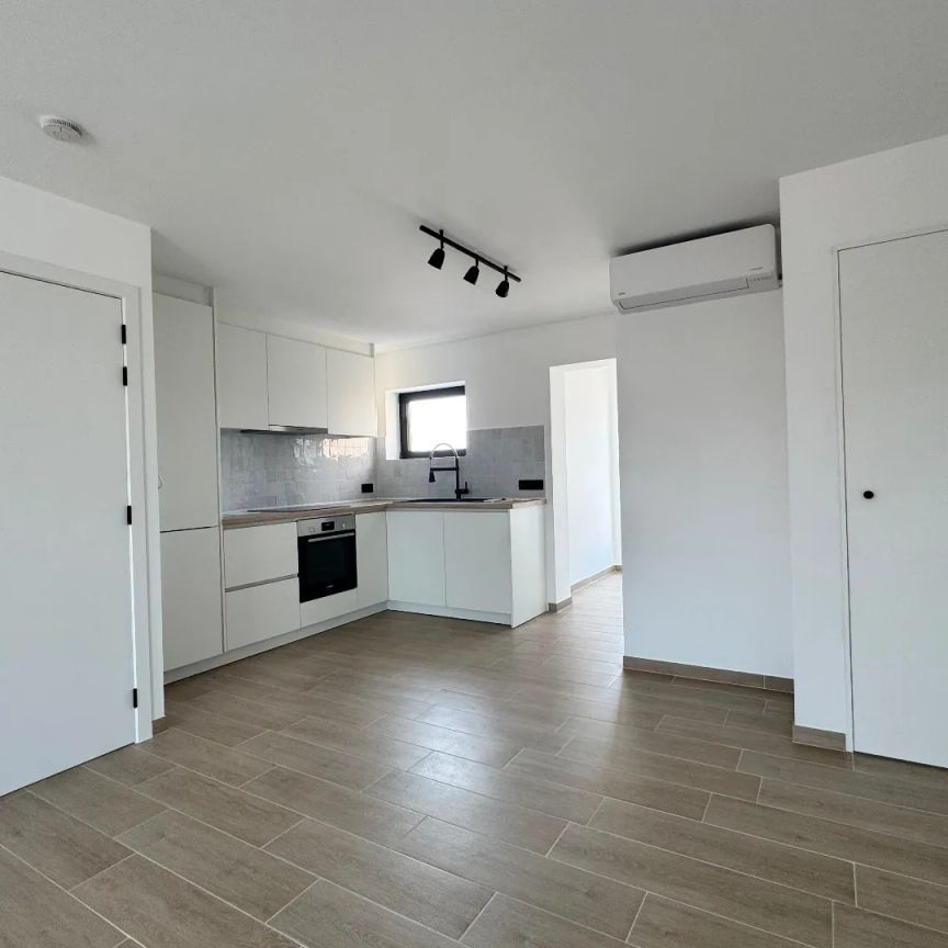 Appartement met 2 slaapkamers en groot terras te Westkerke - Photo 1