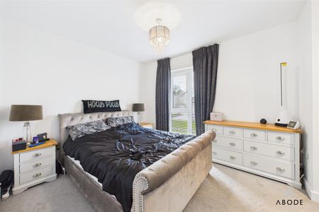 Friesian Way, Uttoxeter ST14 5FJ - Photo 2