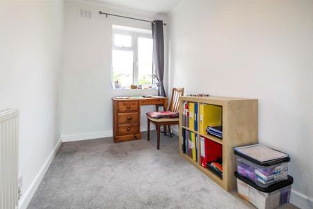 2 BED Maisonette To rent - Photo 3