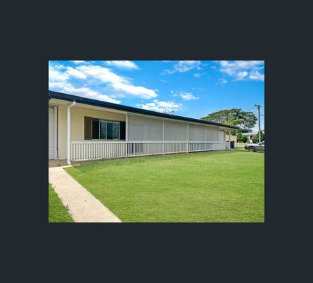 2/418 Murphy Street, Frenchville, Qld 4701 - Photo 4