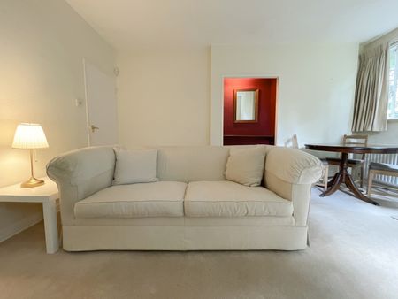 2 Bed Flat, Nightingale Lane, SW12 - Photo 2