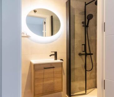 Room in a shared 8-bedroom apartment for rent in Opañel. Perfect fo... - Foto 6