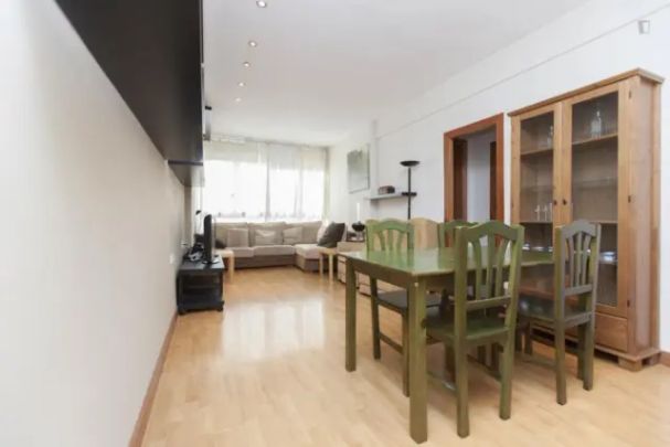 Piso en alquiler en Eixample - Photo 1