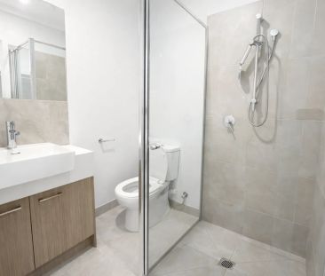 Warm & Cozy 3-Bedroom, 2-Bathroom Home Close to Schools & Parks - Photo 6