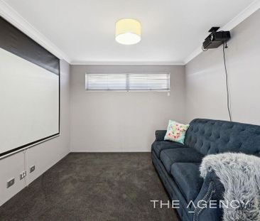 Spacious Family Home with Theatre, Study & Alfresco Living - Photo 1