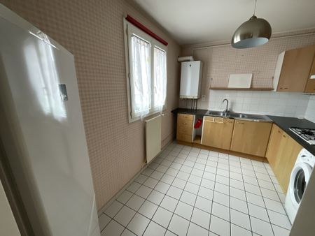 Location Appartement 2 pièces 48m² BOURGES 18000 - Photo 4