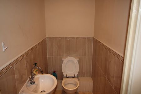 1 bed flat to rent in Quayside Drive, Colchester - Photo 5