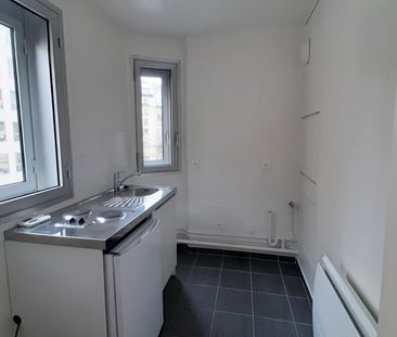 location Appartement F1 DE 27m² À PARIS - Photo 4