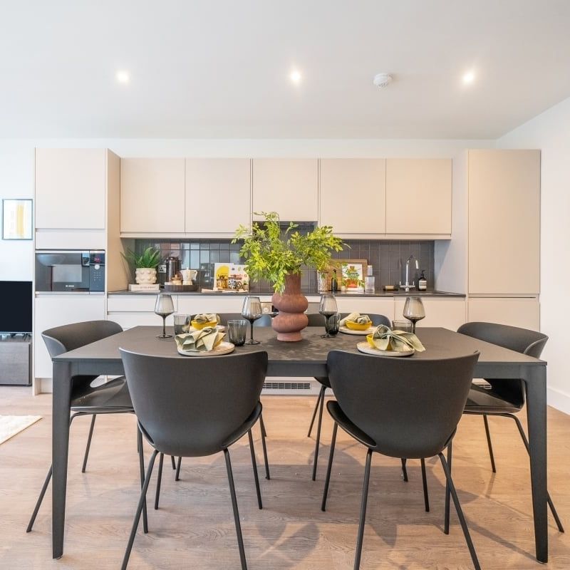 3 bedroom apartment to rent - Photo 1