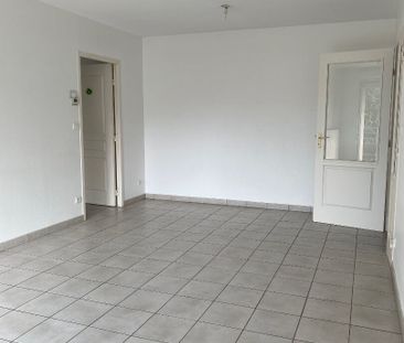 Location Appartement 3 pièces 67m² - Photo 2