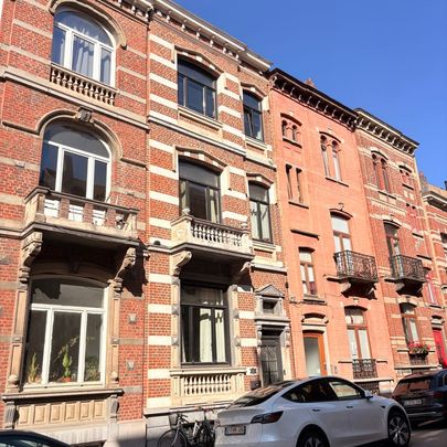 Appartement te huur - Photo 1