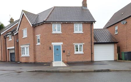 3 bedroom detached house to rent - Photo 2
