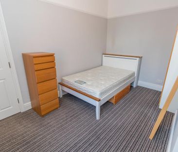 4 bedroom house share to rent - Photo 2