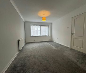 Terraced House to rent on - Photo 4