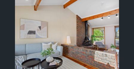 Coastal Family Home - Photo 2