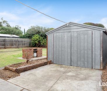 66 Dobell Avenue, Sunbury, Vic 3429 - Photo 6