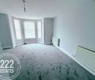 Folly Lane Flat 1 - Warrington - WA5 - Photo 5