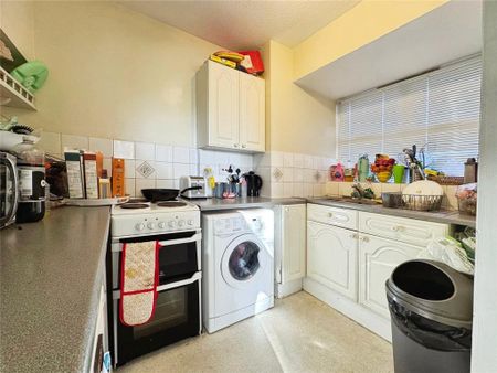 1 bedroom end of terrace house to rent - Photo 4