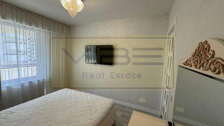 Apartament 2 camere open-space Royal Town Copou - Fotografie 3