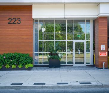 For Lease - 223 St Clair Avenue Unit# 1110, Toronto, Ontario - Photo 3