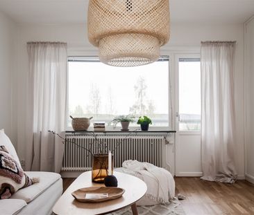 Hovgårdsvägen 10 B - Foto 1