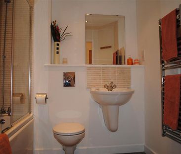 2 bedroom apartment to rent - Photo 6