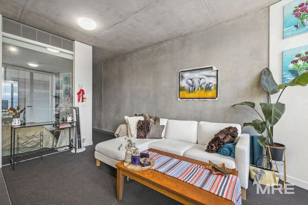 305/33 Claremont Street, South Yarra - Photo 1