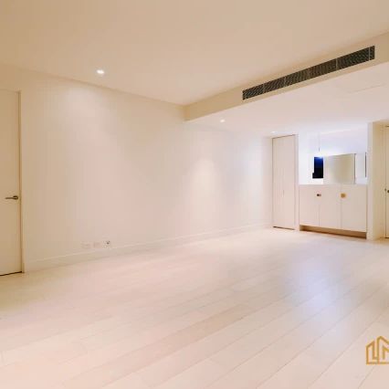 3b2b1c*504F - Photo 1