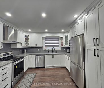 For Lease - 208 Plunkett Road, Toronto, Ontario - Photo 4